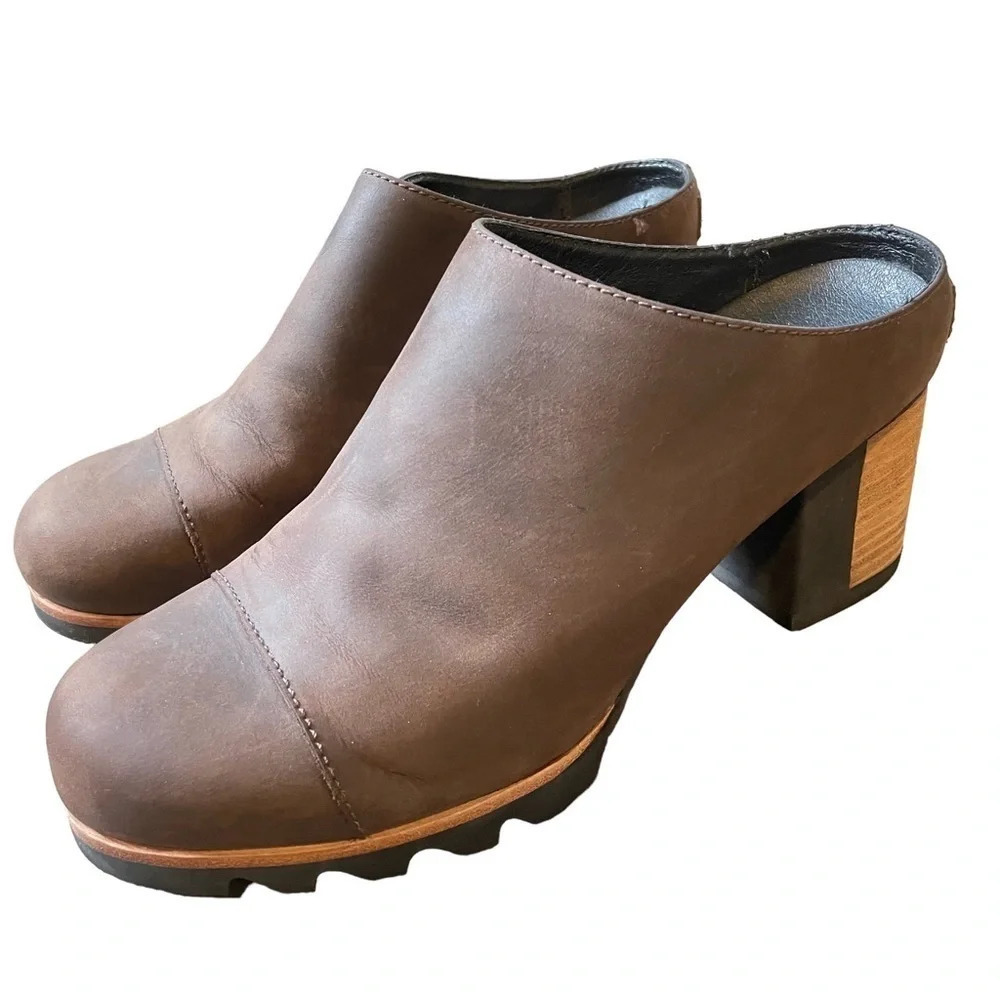 Sorel Addington Mule in Tobacco size 8.5